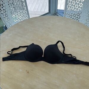 PINK Victoria's Secret Black Underwire Push Up Bra- 36D